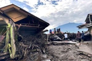 Korban Banjir Bandang Sumbar Per-Hari ini Mencapai 50 Orang