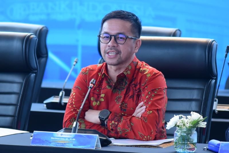 Kurs Rupiah Melemah, Marinus Gea Mendorong Belanja Negara Harus Prioritaskan yang Penting