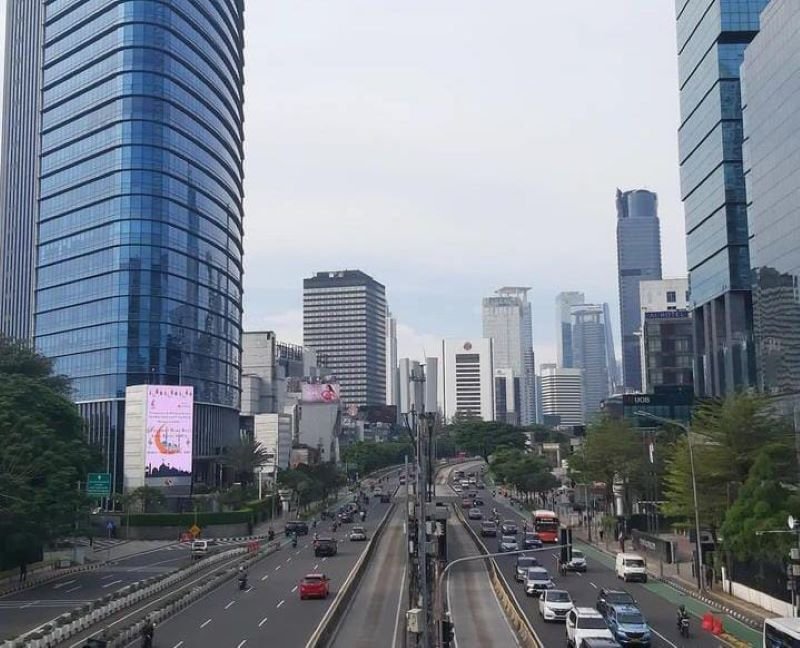 Jakarta Hari ini Dominan Berawan dan Berawal Tebal