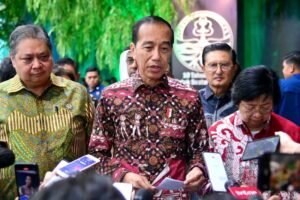 Jokowi Apresiasi Torehan Emas Veddriq dan Rizki pada Olimpiade Paris 2024