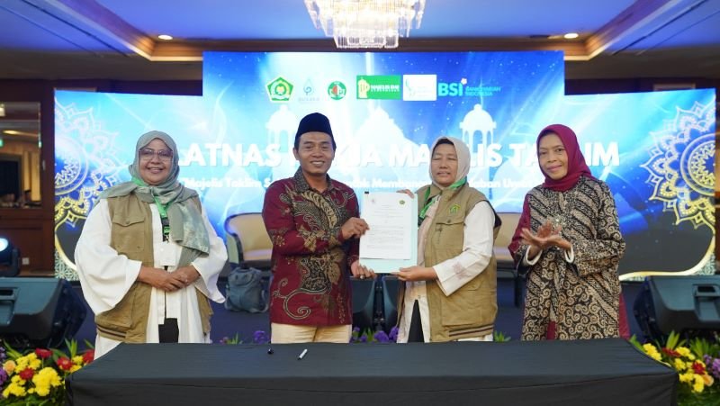 Pokja Majelis Taklim Teken MoU dengan BWI dan BAZNAS, Siap Bentuk Unit Pengumpul Zakat