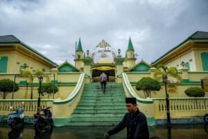 Pulau Penyengat dengan Beragam Daya Tariknya