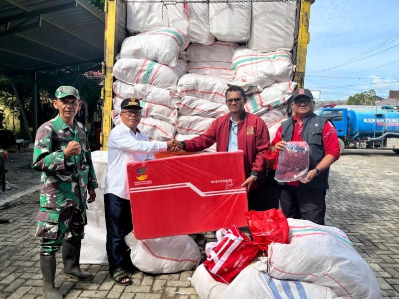 DPD Surati Kemensos RI, Bantuan Banjir untuk Kalimantan Selatan Langsung Tiba