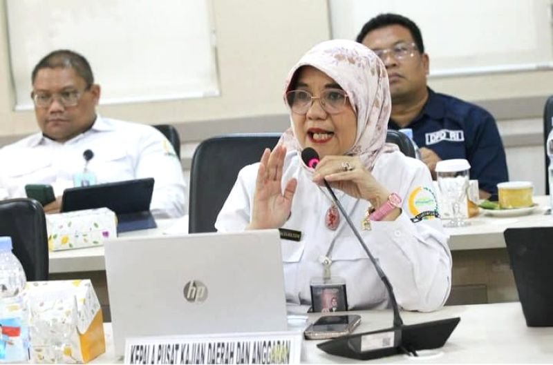 Hadir dalam Rapat Timja Evaluasi dan Mekanisme Kerja Panmus