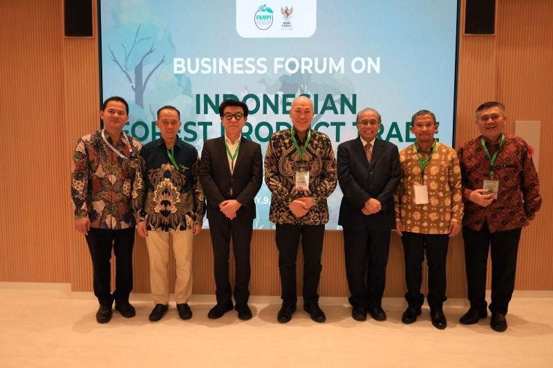 Indonesia Merupakan Eksportir Utama Produk Kehutanan Dunia