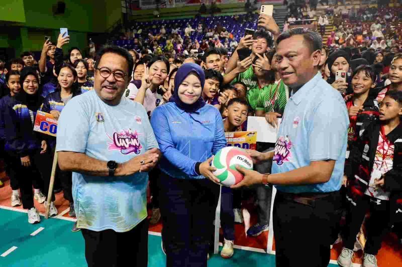 Wagub Rano Membuka Kejuaraan Bola Voli Antarklub Piala Gubernur DKI