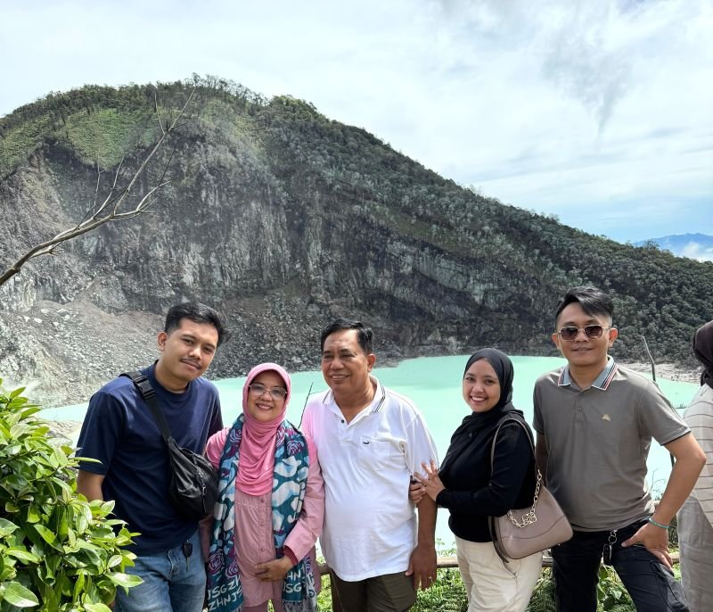 Pesona Cantik Penuh Magis Kawah Putih Ciwidey