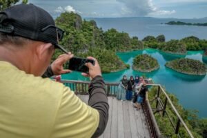 Pemerintah Tegaskan Komitmen Jaga Keamanan dan Kenyamanan Wisatawan di Raja Ampat