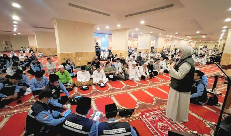 Senator Agita Lakukan Langsung Pengawasan Penyelenggaraan Ibadah Haji di Mekkah