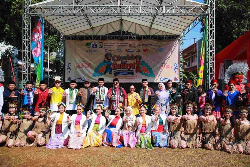 Wagub Rano Resmikan Festival Cilandak Berbudaya 2025