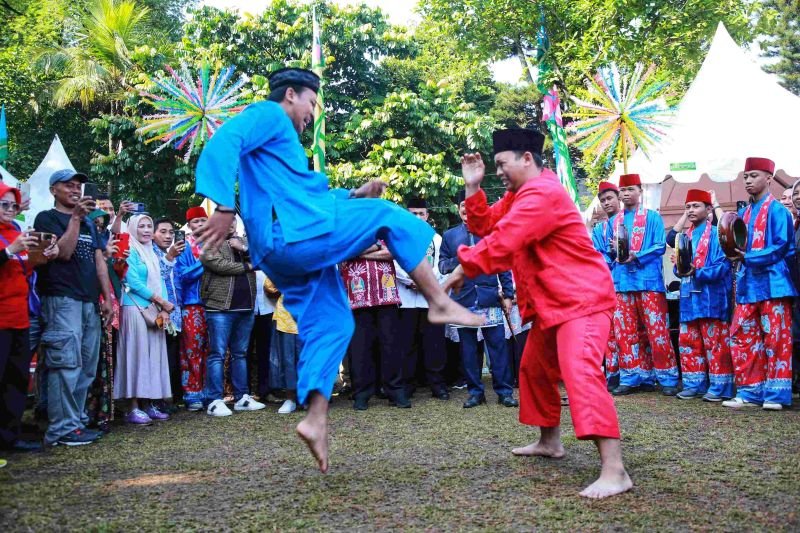 Wagub Rano Resmikan Festival Cilandak Berbudaya 2025