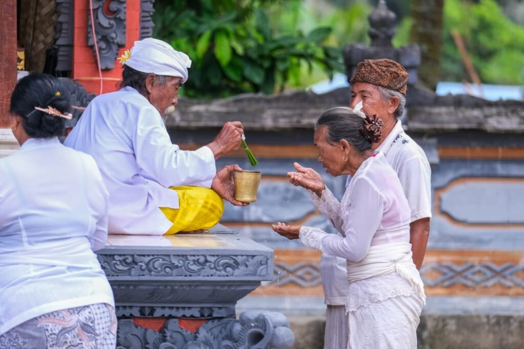 Menikmati Keseruan Desa Tommo, Desa Wisata Andalan Mamuju