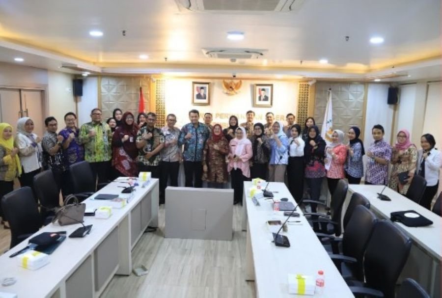 Sarasehan ‘Tantangan dan Inovasi Daerah terhadap Penurunan Transfer ke Daerah’