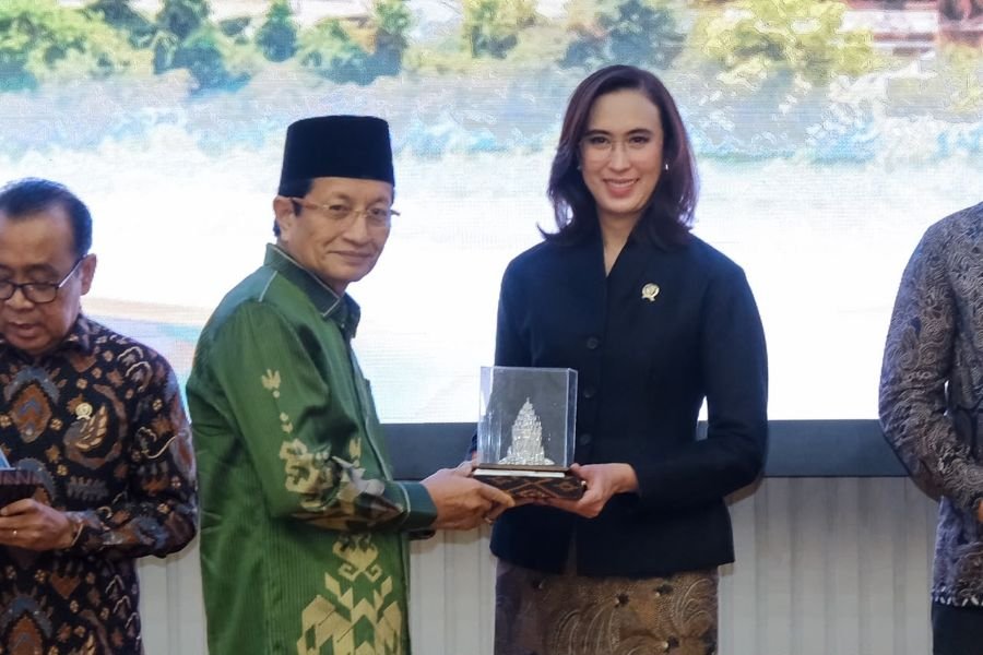 Kemenpar Sinergi Optimalkan Pemanfaatan Empat Candi sebagai Pusat Wisata Religi Dunia